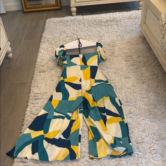 NWOT Multicolor Abstract Print Jumpsuit. Fun & Flirty!! - Picture 8 of 12